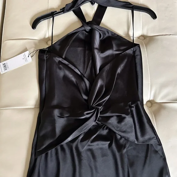 Bonheur D’Amour Noelle keyhole dress - Picture 6 of 9